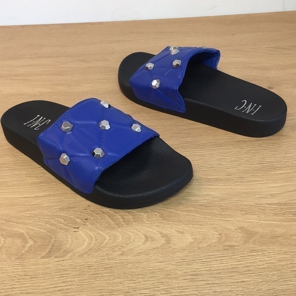 New No Box Woman’s I.N.C. Sandals - Picture 1 of 5